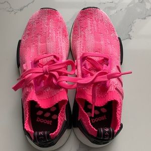 Brand new Women’s Adidas tennis shoes